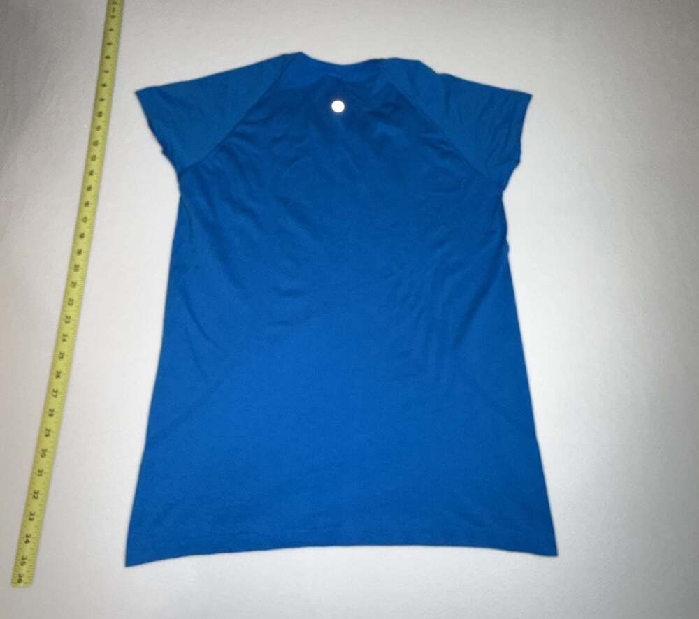 Womens Lululemon Athletic Short Sleeve Training T-Shirt, Size 16